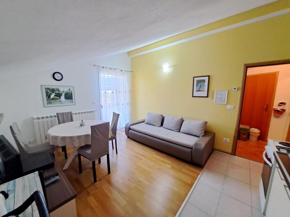 Casa Antonio With Swimming Pool Διαμέρισμα Novigrad Istria Εξωτερικό φωτογραφία