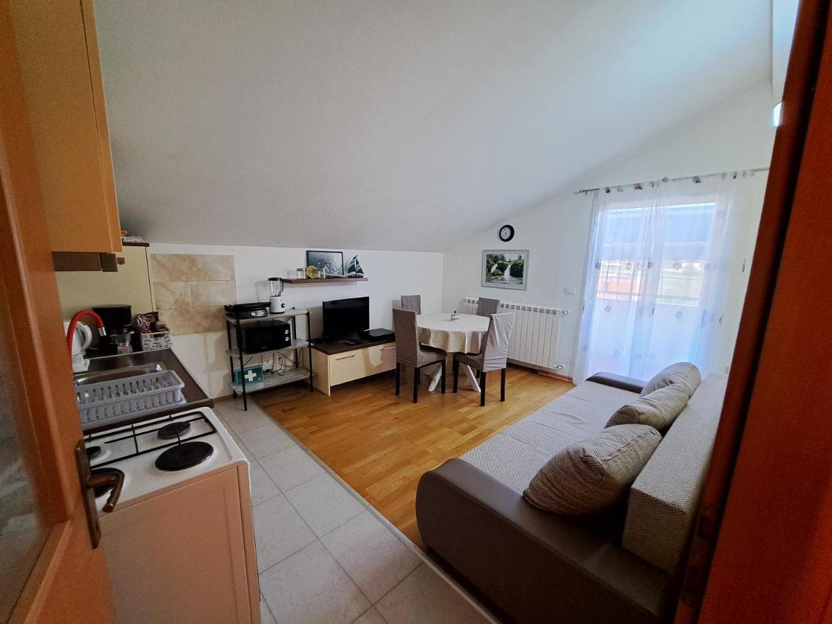 Casa Antonio With Swimming Pool Διαμέρισμα Novigrad Istria Εξωτερικό φωτογραφία
