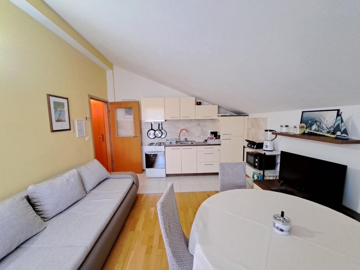 Casa Antonio With Swimming Pool Διαμέρισμα Novigrad Istria Εξωτερικό φωτογραφία