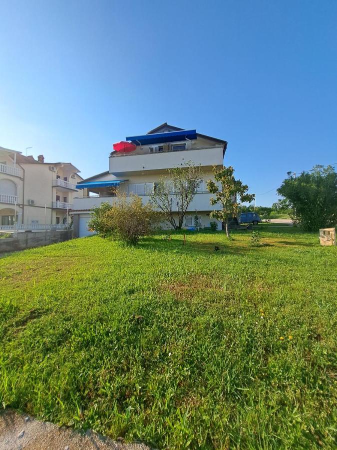 Casa Antonio With Swimming Pool Διαμέρισμα Novigrad Istria Εξωτερικό φωτογραφία